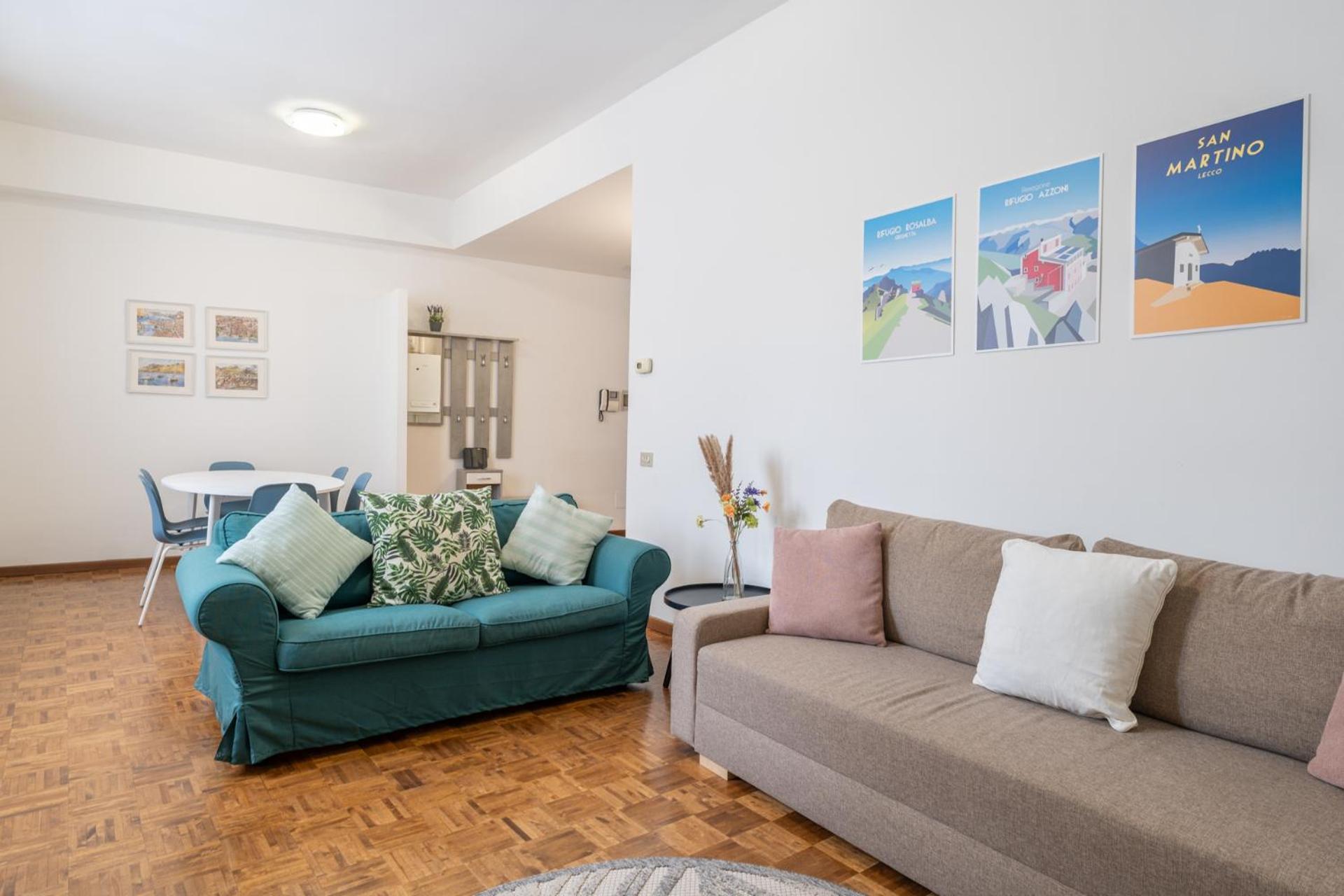 Large Family Apartment In A Fresh Area Of Lecco Exterior foto